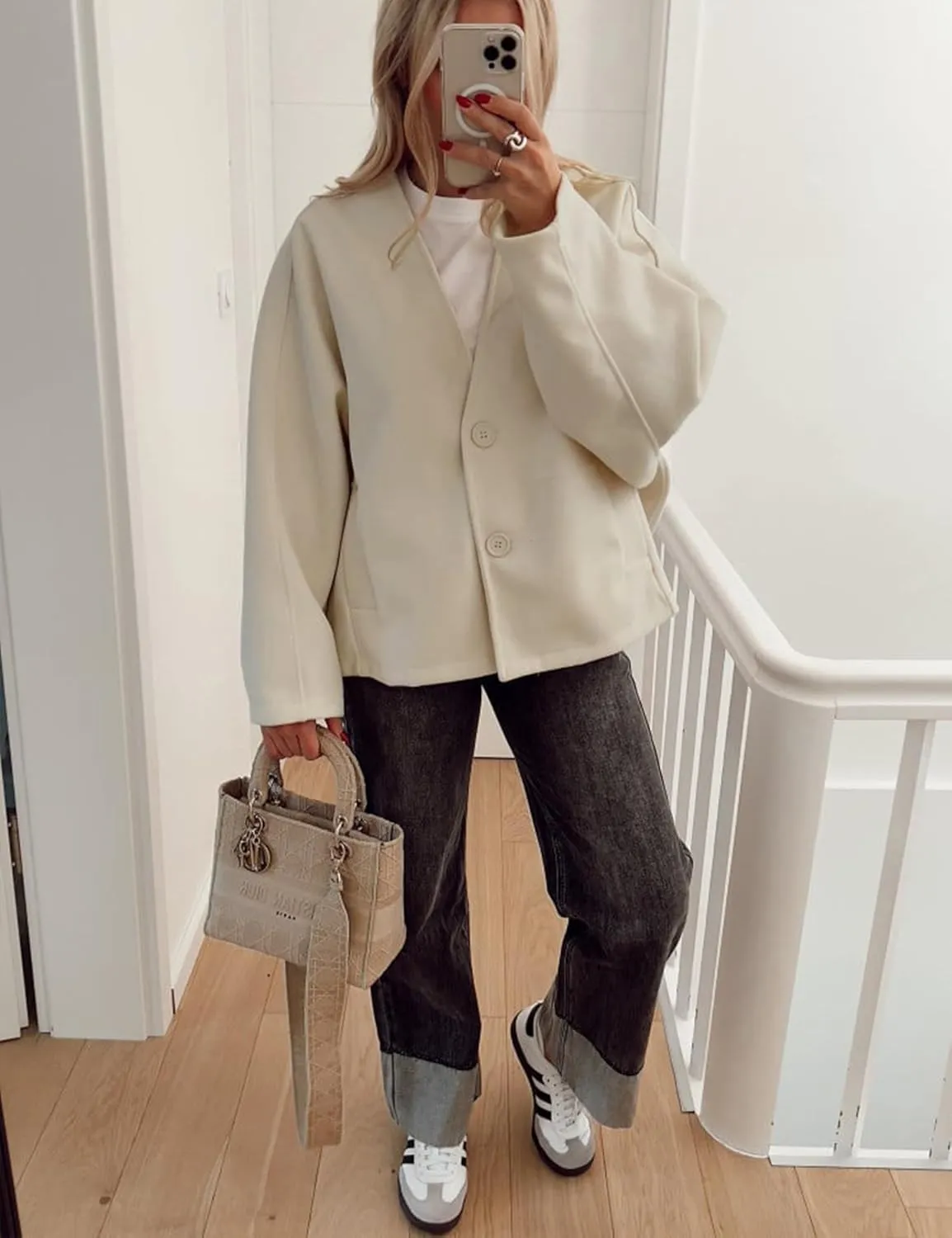Huaqiao Womens Cropped Pea Coat Oversized Short Wool Blend Jacket Casual V Neck Button Down Jacket with Pockets