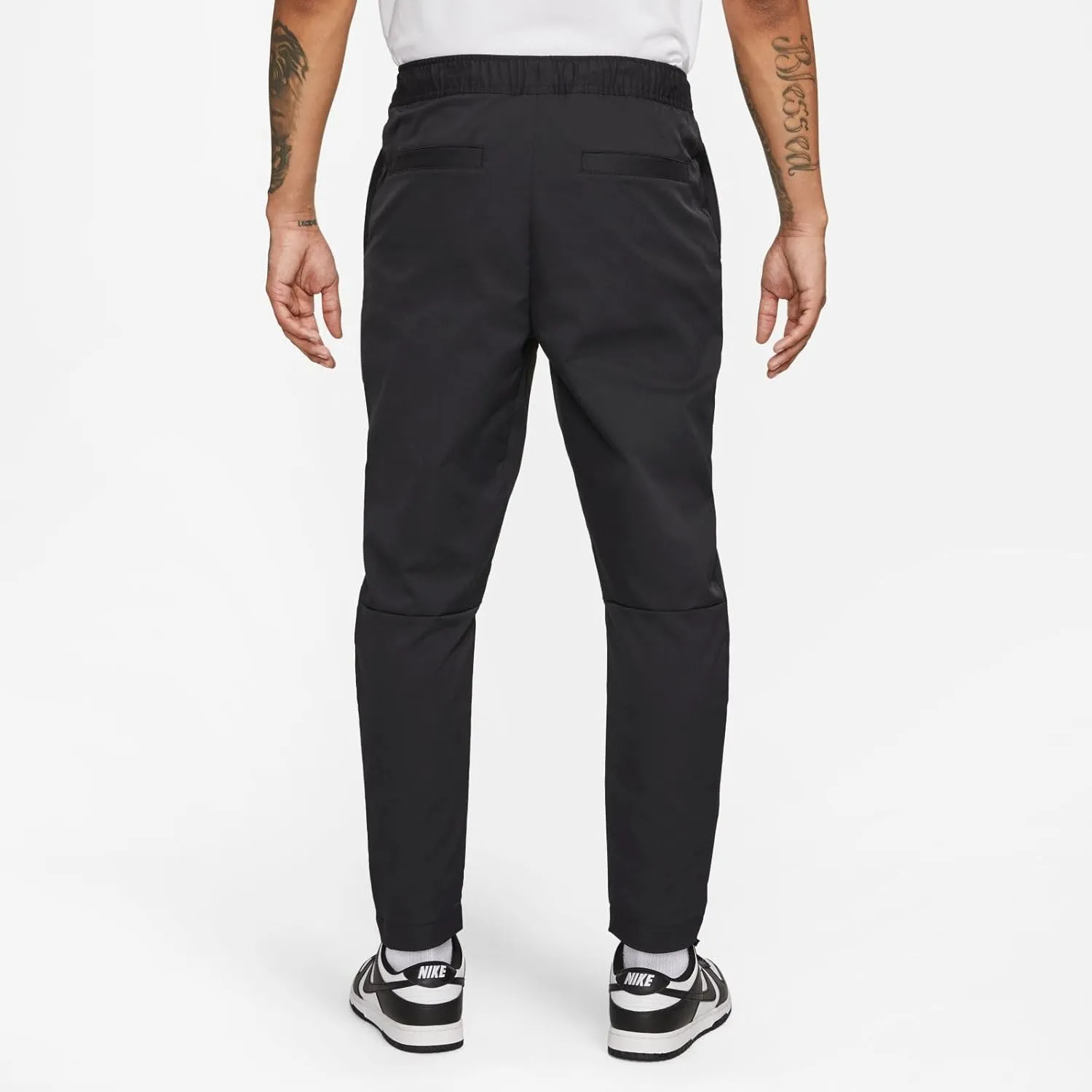 Nike Club Men's Woven Tapered Leg Pants
